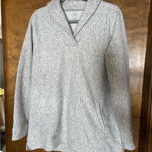 L.L. Bean Light Gray Pullover sweatshirt